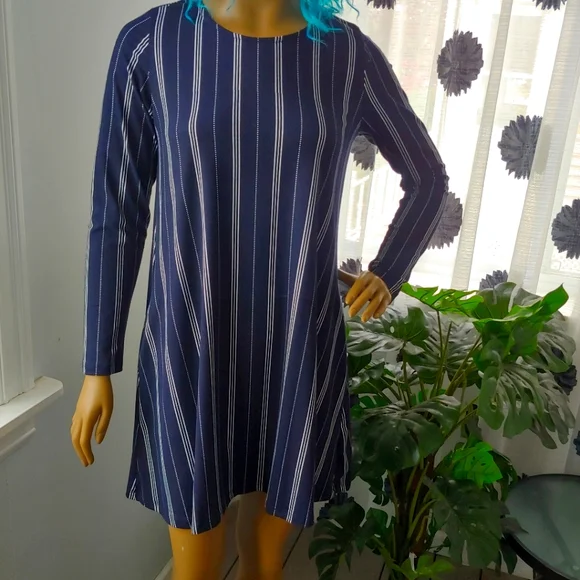 black long sleeve designer dress Louisa Long Sleeve Slinky Maxi Dress / Black | MESHKI main image 1